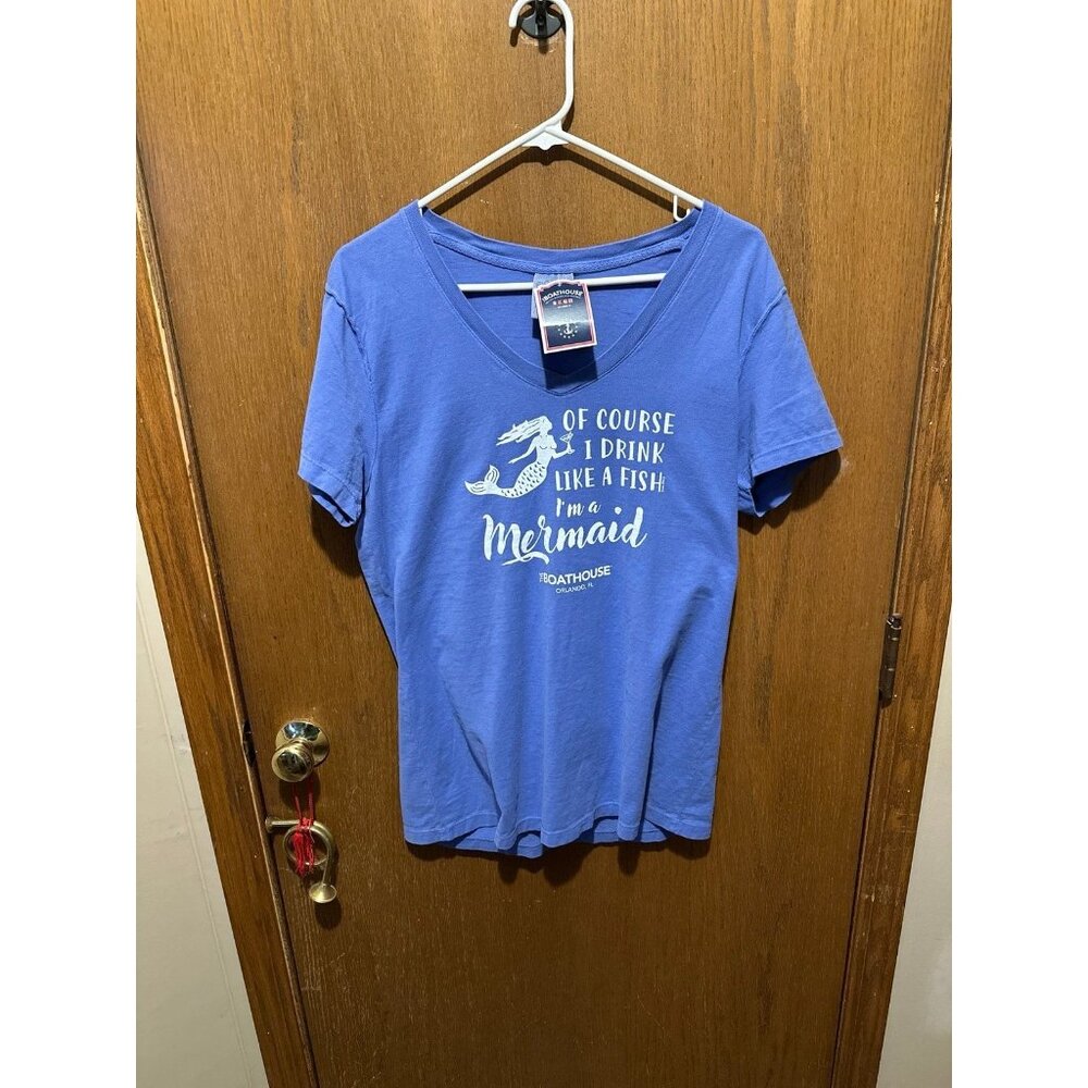 Large the boathouse of course I drink like a fish I’m a mermaid t shirt new